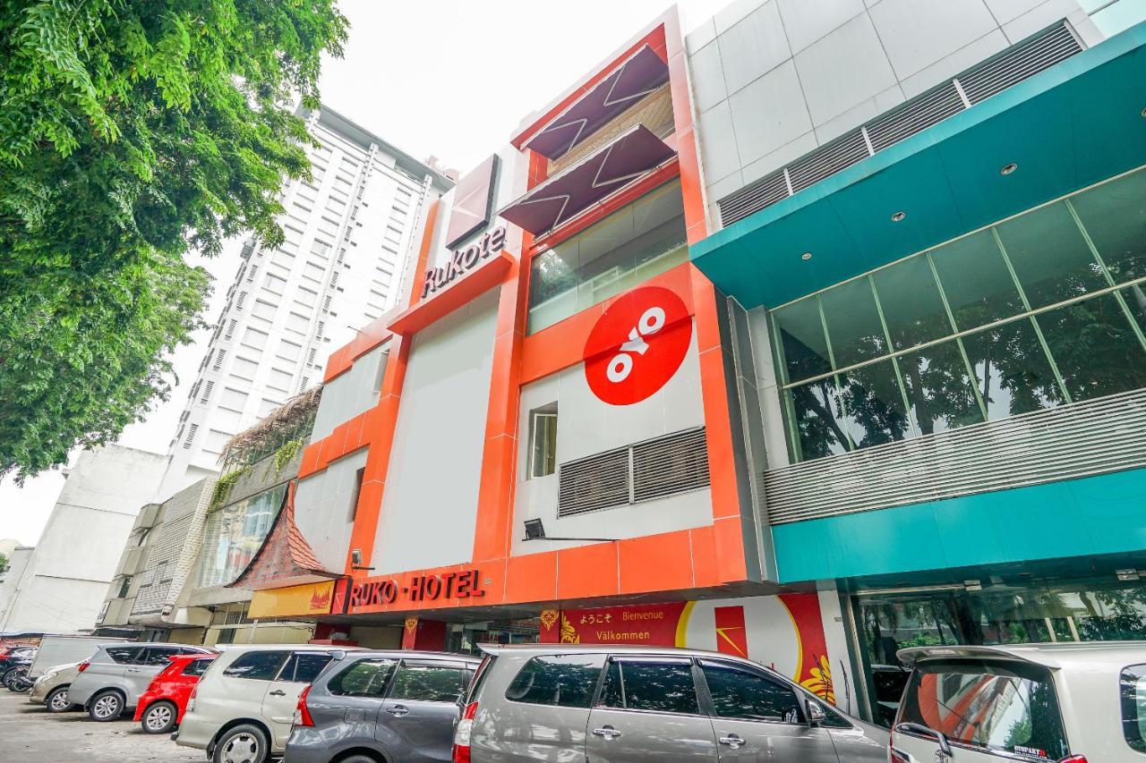 Oyo 277 Rukotel Near Rsu Adi Husada Undaan Kota Surabaya Exterior foto